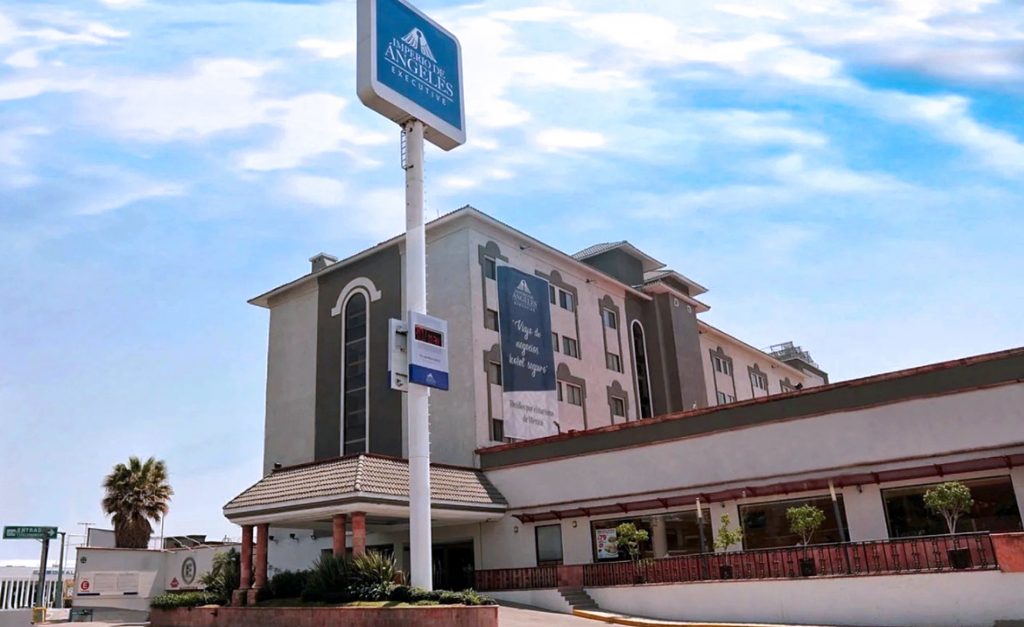 hotel-imperio-angeles-1